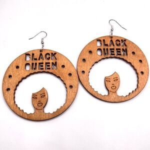 Wooden Black Queen Disk Earrings